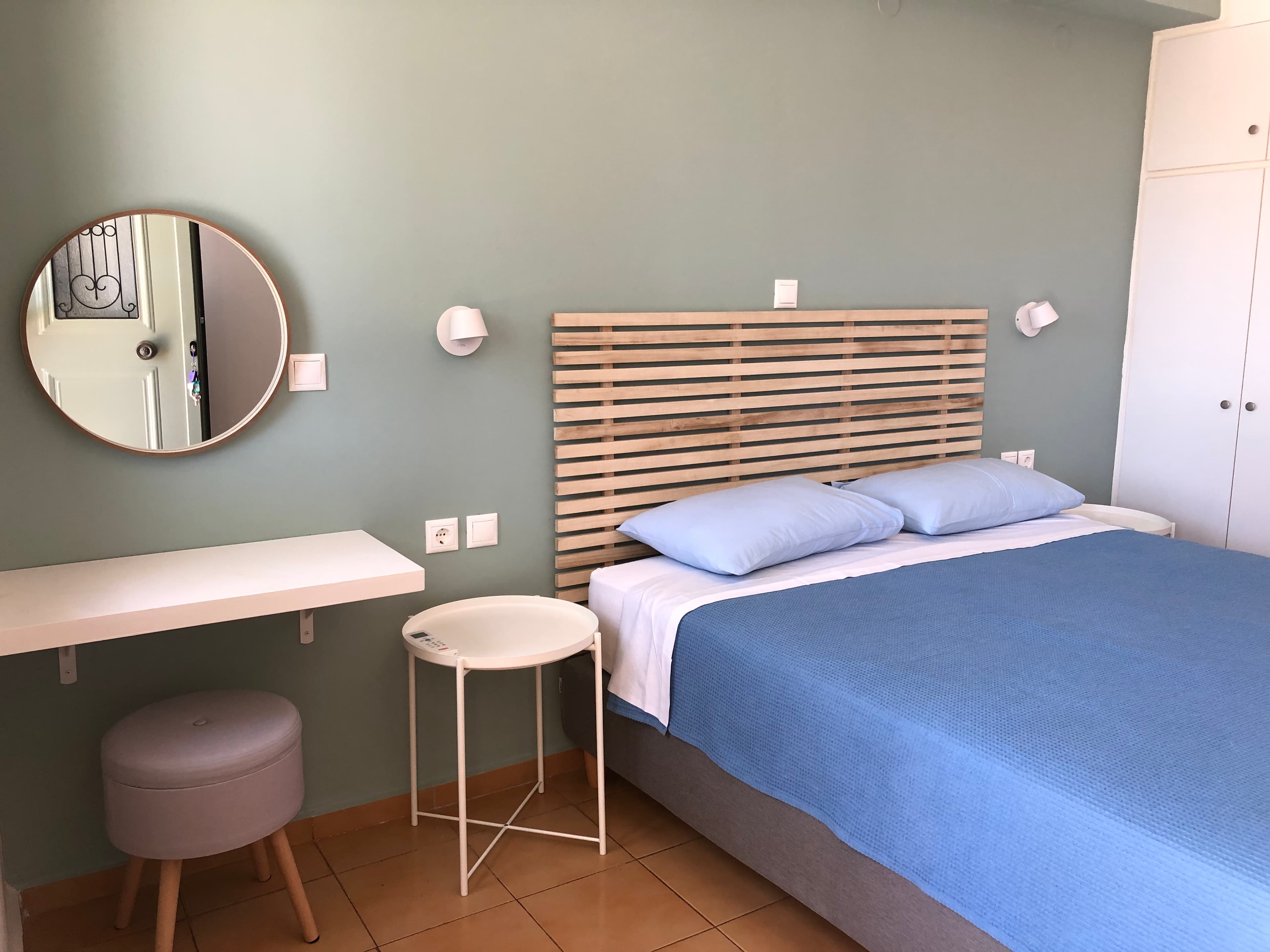 Studio with Panoramic Sea View (upper floor)