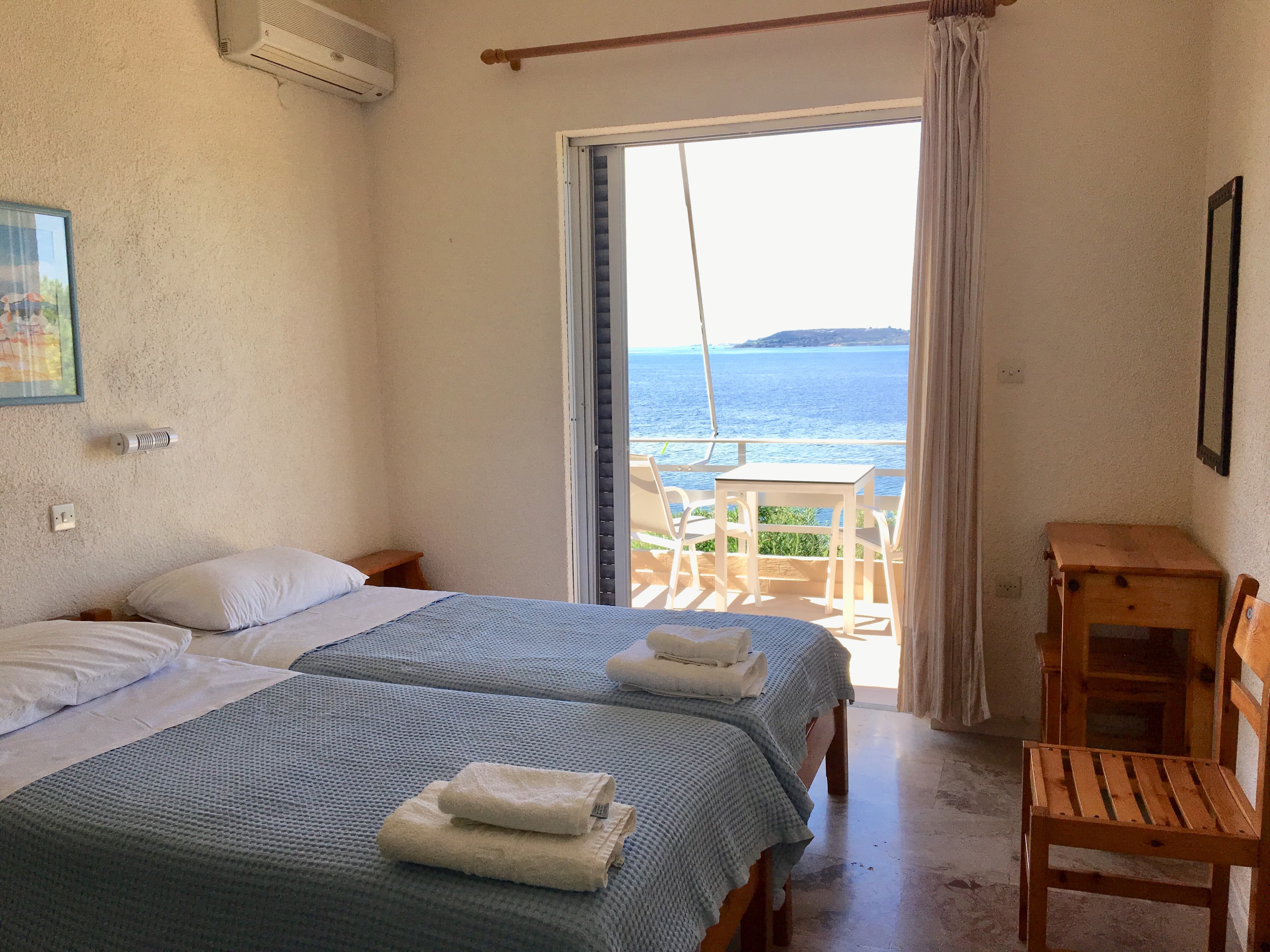 Studio mit Panoramablick auf das Meer (obere Etage)
